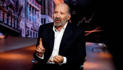 要么退出金砖,要么接受制裁?美国威胁话音刚落,莫迪叫停一件事
