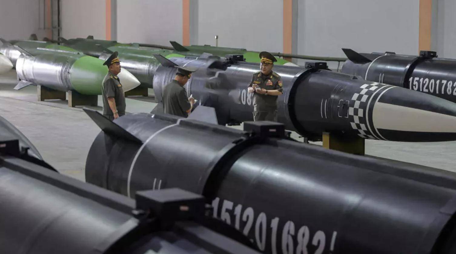 朝鲜用中国机床造导弹?美媒:金正恩大手一挥,25000名工人入俄