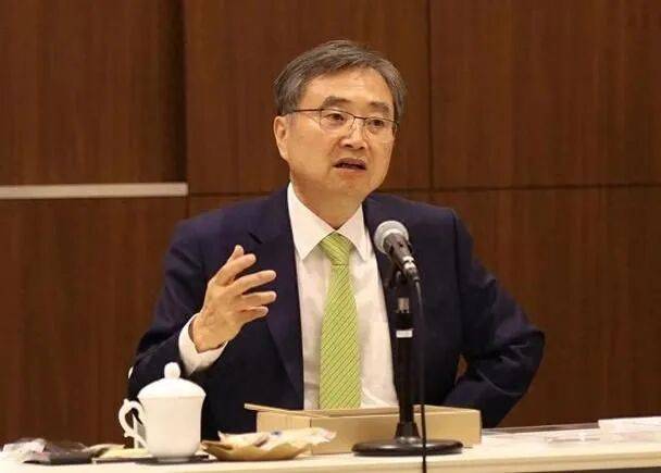 韩国外长离京当天,李在明决定选边站,当着全世界的面,正面回应与中美关系,对外释放信号强烈