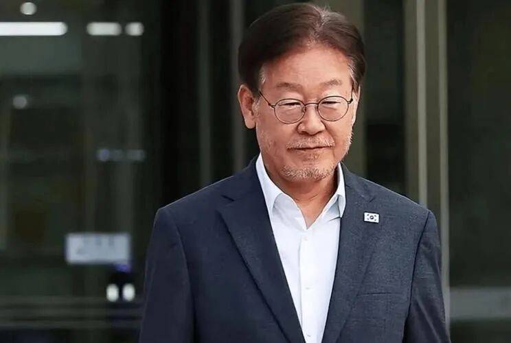 韩国外长离京当天,李在明决定选边站,当着全世界的面,正面回应与中美关系,对外释放信号强烈