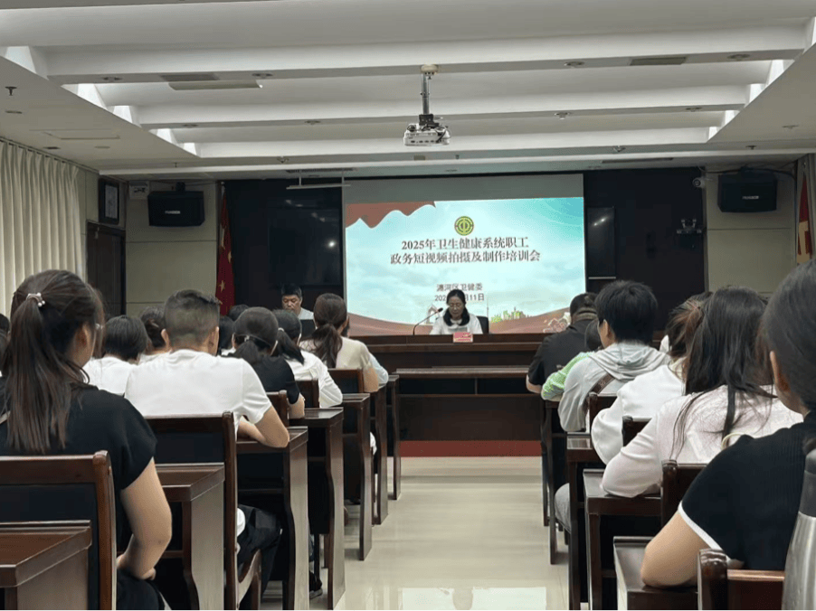 河洛工苑丨宜阳县建材行业工会联合会举办家庭收纳公益课;西工区总工会举办“劳模工匠助企行”活动;瀍河区总工会举办政务短视频培训活动
