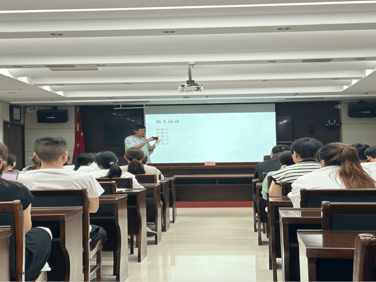 河洛工苑丨宜阳县建材行业工会联合会举办家庭收纳公益课;西工区总工会举办“劳模工匠助企行”活动;瀍河区总工会举办政务短视频培训活动
