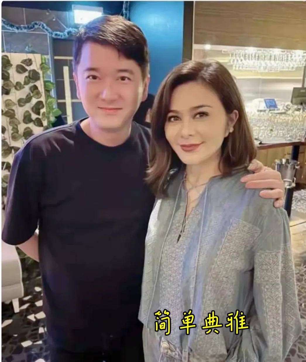 关之琳一身黄金惊艳众人,63岁活成霸气女王,网友的评论炸锅了