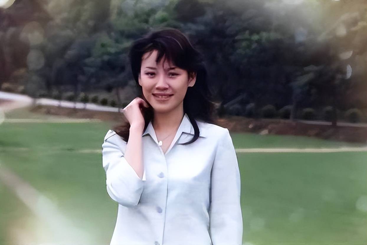 演德华的刘琳,她一直演黄金配角一直没得奖,是观众心里的好演员