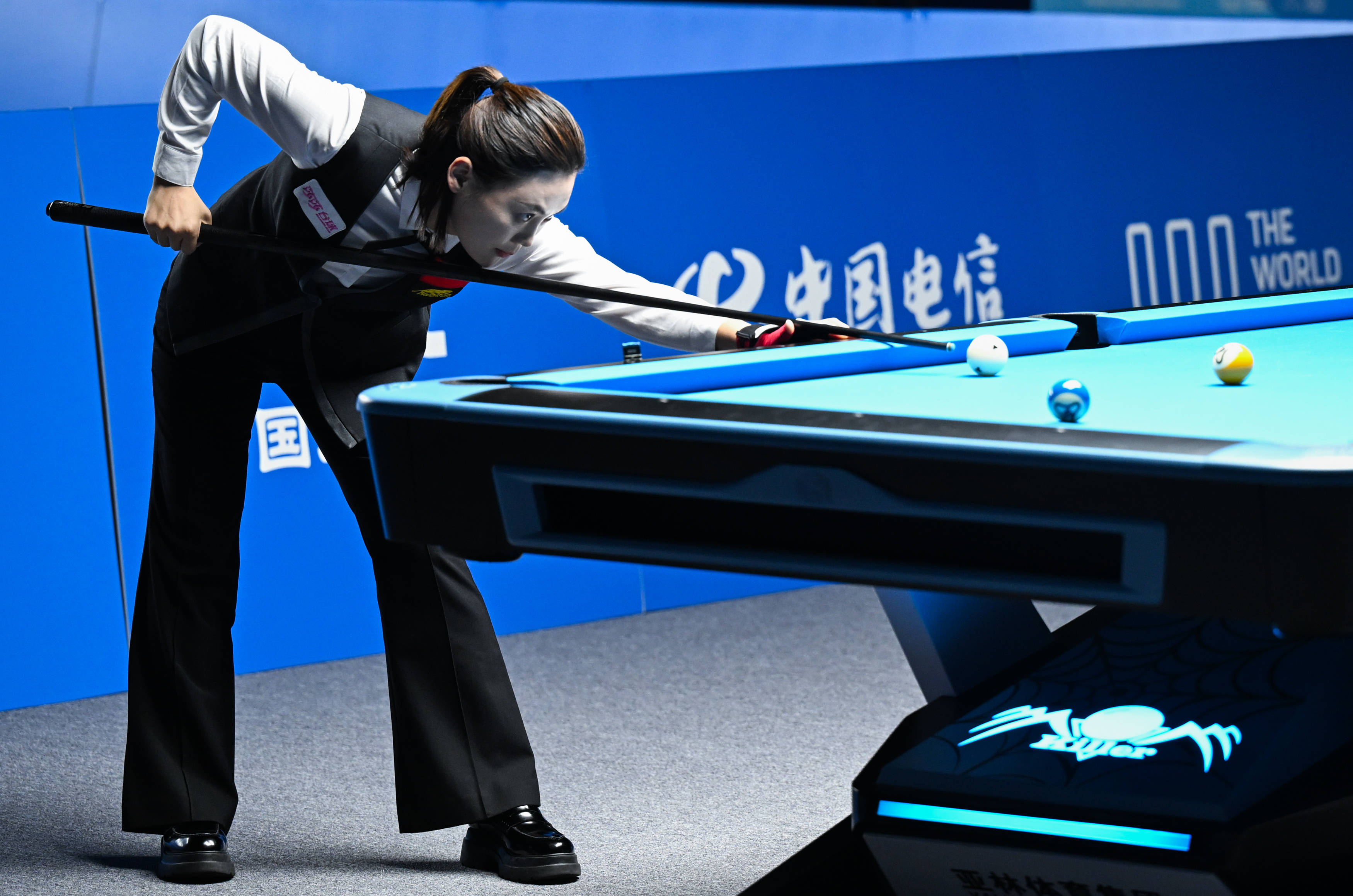 河南姑娘刘莎莎携两名队友锁定花式台球八强名额|大象闯世运