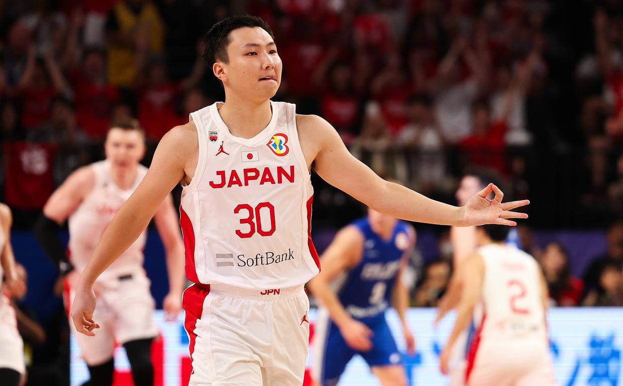 中国男篮轻取日本，迎战韩国三大优势凸显