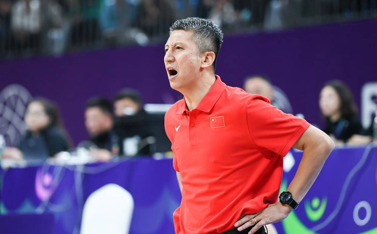 中国男篮轻取日本，迎战韩国三大优势凸显