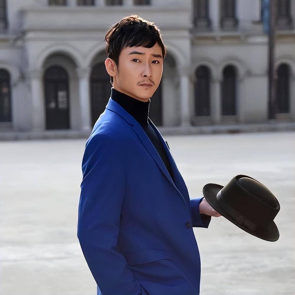 37岁男演员现状：曾搭档孙俪霍建华，住北京四合院却不能上厕所！